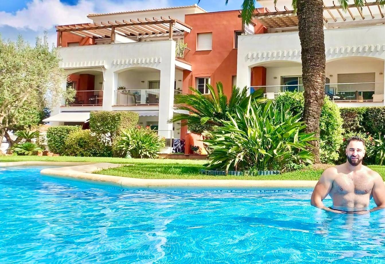 Hoteltype Penthouse 2 Beds, Parking, Wifi & Pool Stunning Views Dénia Eksteriør billede